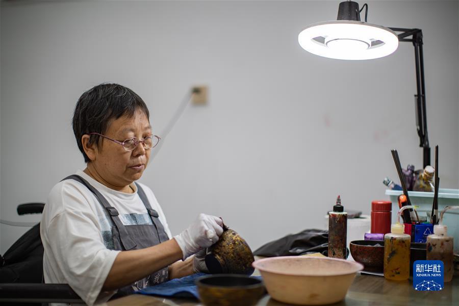 大红鹰(精品)